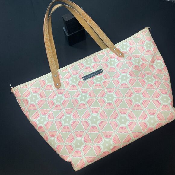 ~ Petunia Pickle Bottom Diaper Bag Pink Tan Blooming Brixham Dbl Shoulder Straps - Picture 1 of 13